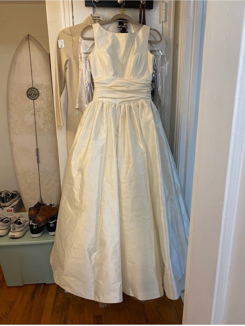 Vintage 90s Silk Rosette Wedding Dress - modern size 2/4